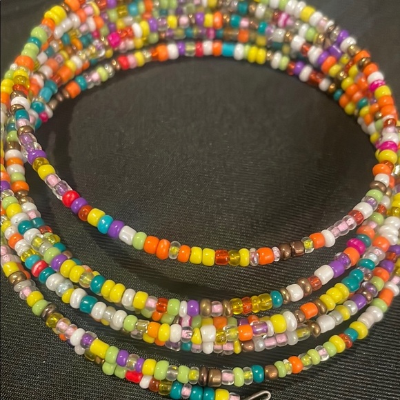 Colorful Beaded Bracelet - Picture 2 of 2
